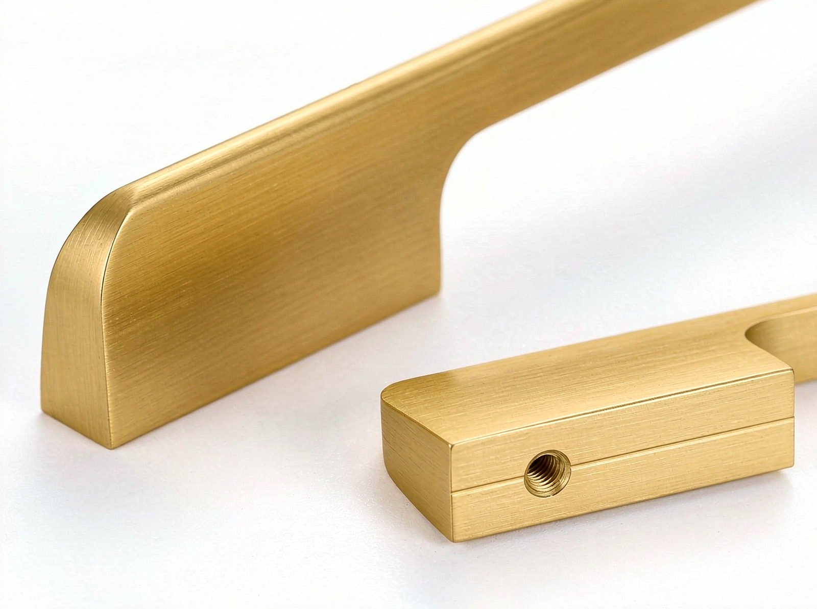 Benefits of Gold Brushed Anodizing for Aluminum Handles